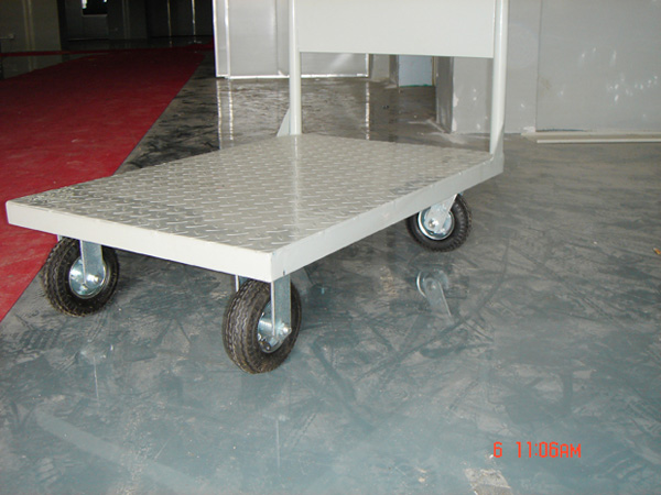 ����܇(ch��)